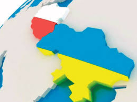 Квитки на потяг через інтернет і нове авіасполучення між Польщею та Україною