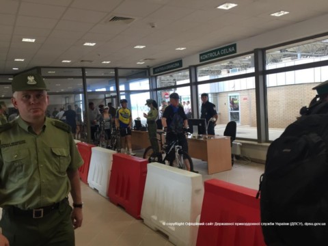 Польща не хоче продовжувати роботу пішохідного переходу «Угринів-Долгобичув»