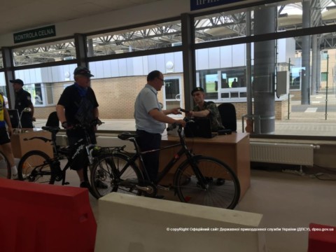 Пілотний проект із запровадження пішохідного руху в «Угринів-Долгобичув» продовжено