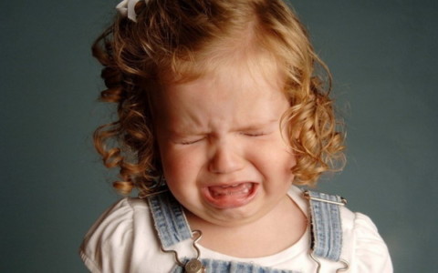 Поки в Україні налагоджують моніторинг за дотриманням прав дитини, у Польщі за недонесення про такі злочини відправлятимуть до в’язниці