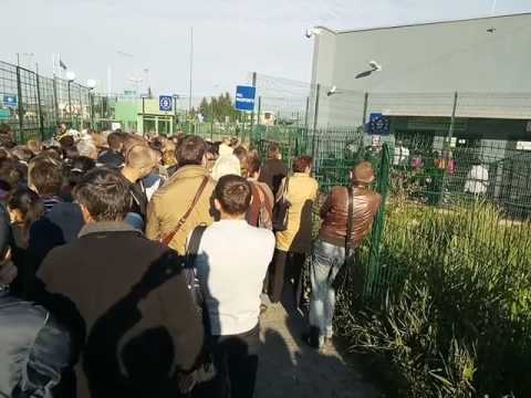 На пішохідному пункті пропуску у Медиці помер літній чоловік