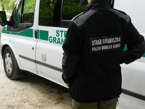 Із Польщі депортували 11 громадян України