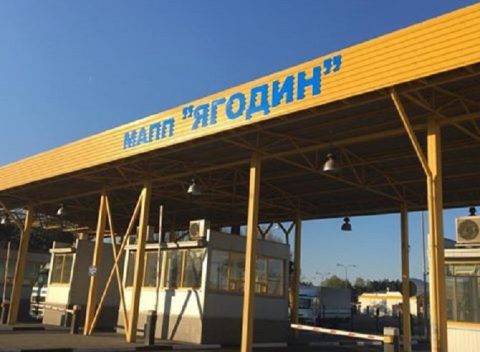 Польща посилила перевірку громадян і транспорту на КПП «Дорогуськ»