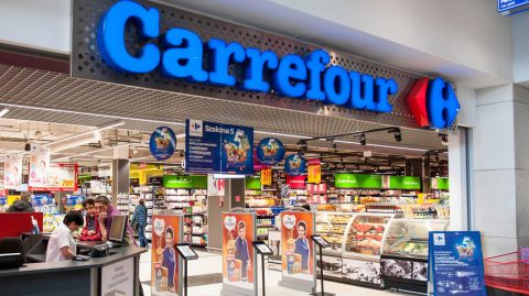 Carrefour розширює мережу і робить ставку на працівників з України