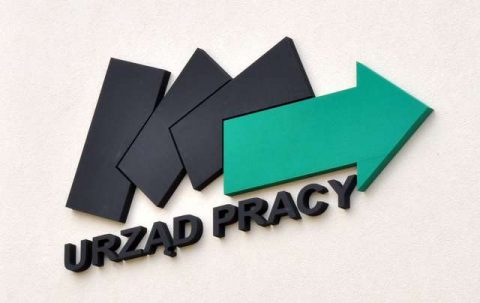 Законодавчі зміни суттєво сповільнили процес оформлення іноземців на роботу