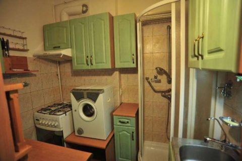 Куди можуть привести пошуки власного помешкання…