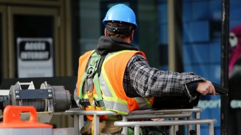 Польський уряд планує зміни правил працевлаштування іноземців у Польщі