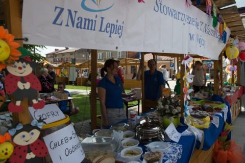 Stoiska handlowe podczas XVI Międzynarodowego Festiwalu Kultury Dziecięcej