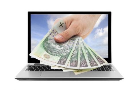 Понад 90 відсотків усіх “заробітчанських” переказів із Польщі прямують в Україну