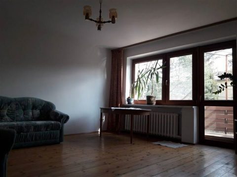 Шестикімнатний дім у Варшаві