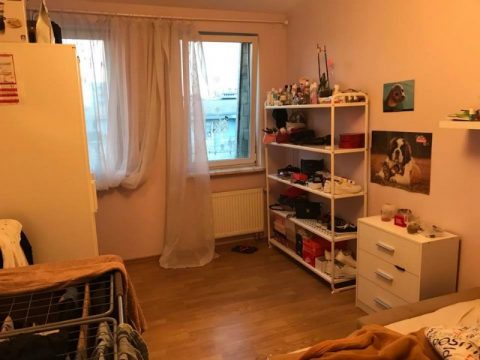 Кімната у Варшаві