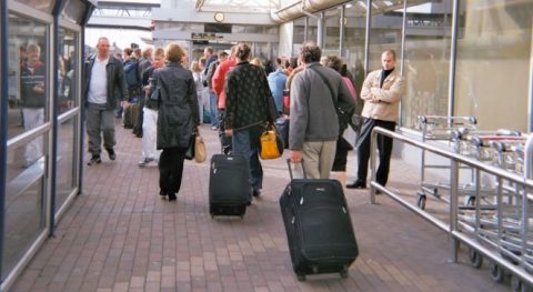 У боротьбі за українського працівника з Польщею конкуруватиме чотири країни