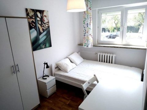 Кімната для пари у Варшаві