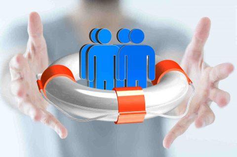 Чи платить працедавець страхові  внески?