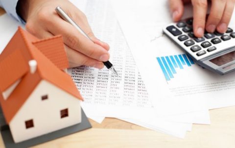 Скільки “виносить” польська комуналка й що залишається в гаманцях після її сплати