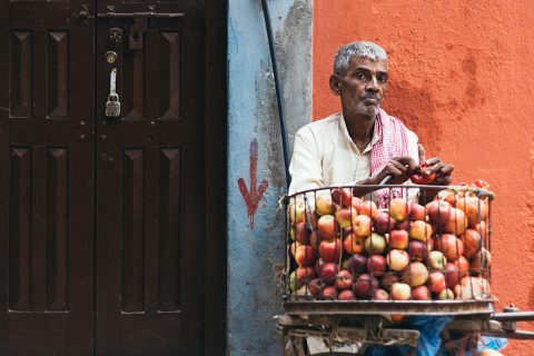 До Польщі збільшується потік трудових мігрантів з Азії. Українці ж придивляються до багатших країн