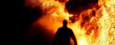 На Чернігівщині загорілися військові склади з боєприпасами. Евакуйовано вже 12 тисяч осіб (Відео)