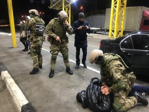 На українсько-польському кордоні затримали організаторів сексуального рабства (Відео)