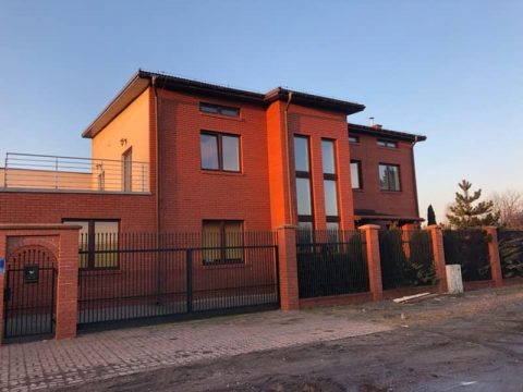 Щонайменше на пів року