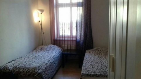 Житло для двох хлопців