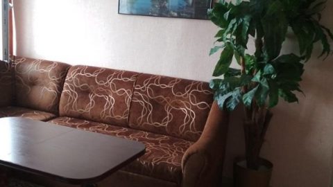 Помешкання для однієї дівчини