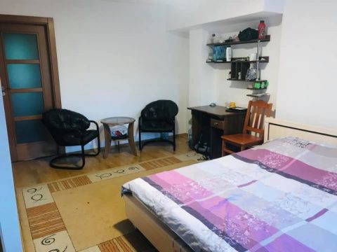 Помешкання з офіційним договором оренди