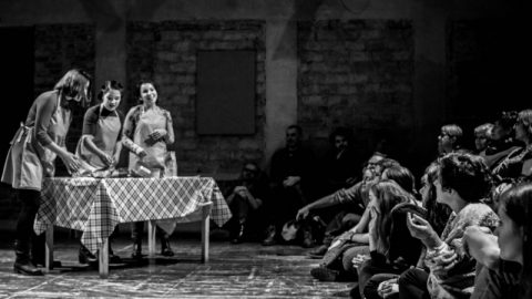 Спектакль про “нових” українців