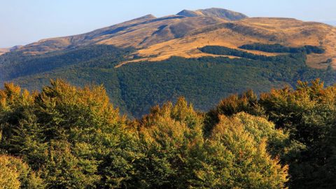 Рюкзаки на плечі й в гори!