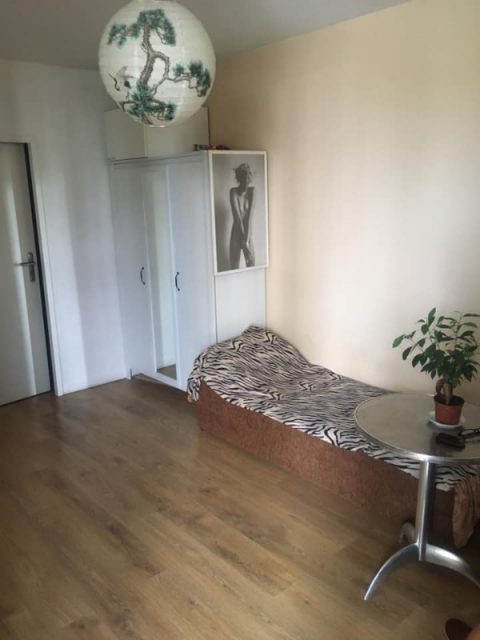 Житло для жінки