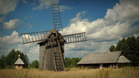 Дивний регіон із сімома столицями та трьома серцями…продовження