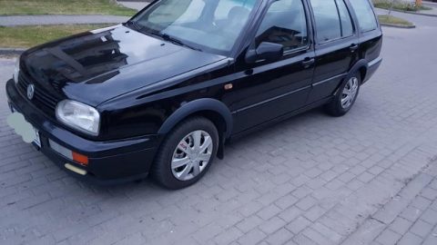 Golf 3 1.9 TDI , Automat 2200 zł 83-200