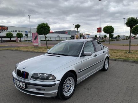 Bmw 318, 4700 zł Познань