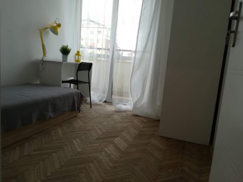 Super pokój przy metrze Wierzbno – blisko SGH i Łazarski 950 zł