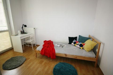 Bezpośrednio wynajmę pokój jednoosobowy przy Wola Parku , internet 300 Mb/s 1000 zł Wola