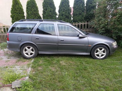 Vectra b 2.2 dti 1600 zł