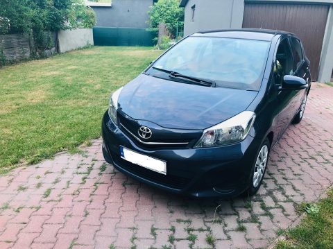 Toyota Yaris 1.3 benzyna cena 23000zł. Bardzo ładny!