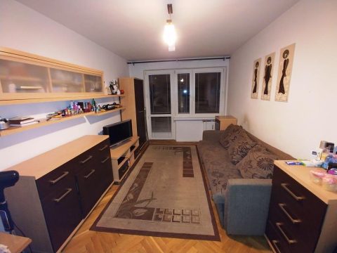 Pokój dwuosobowy (jednoosobowy) z balkonem, ciepły.