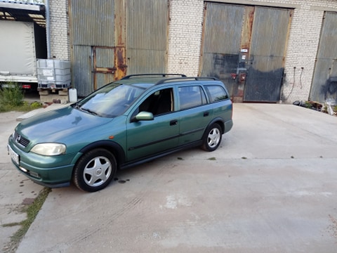 Na Sprzedaż Posiadam Zadbaną Astrę II Od Pierwszego Właściciela w Polsce.