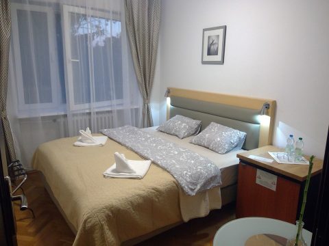 ДЛИТЕЛЬНЫЙ И КОРОТКИЙ СРОК ПРОЖЫВАНИЯ