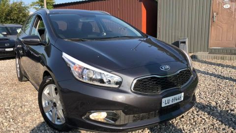 Kia Ceed 1.6 Crd -Led – Szwajcaria – Oplacony