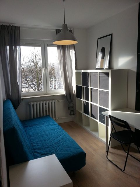 Wynajmę od zaraz przestronny, nowoczesny i nieprzechodni pokój.Warszawa, Poland