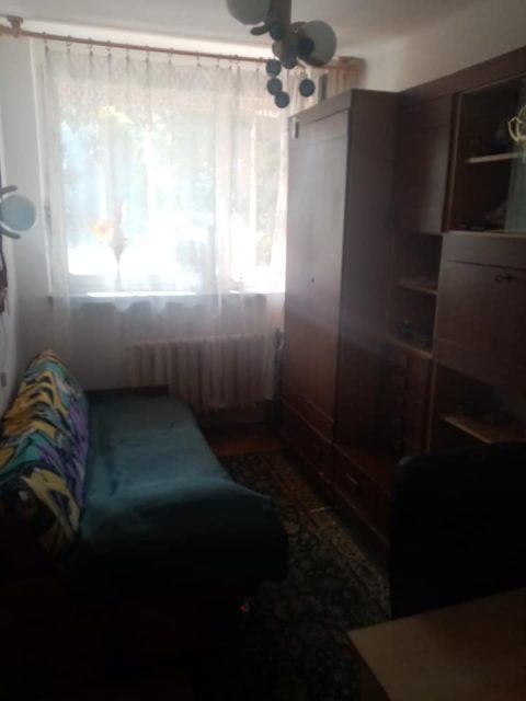 Здається 1-а кімната, для пари, або 1-ої особи.