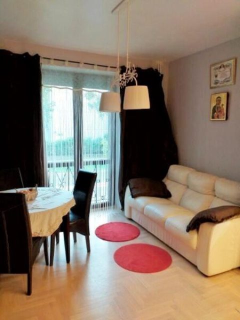 Czteropokojowe mieszkanie na Bielanach do wynajęcia.