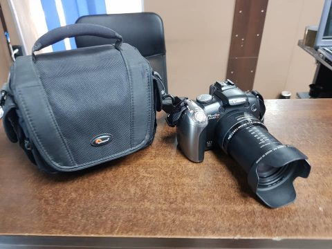 Aparat fotograficzny Canon PowerShot SX20 IS + torba Lowepro