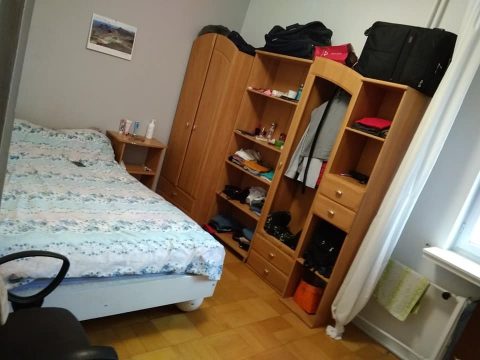 Кімната з балконом Мотоков.