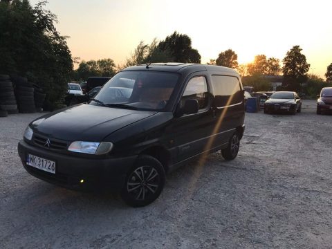 Dobry samochód Citroen Berlingo 1.9 TDi 1999r.