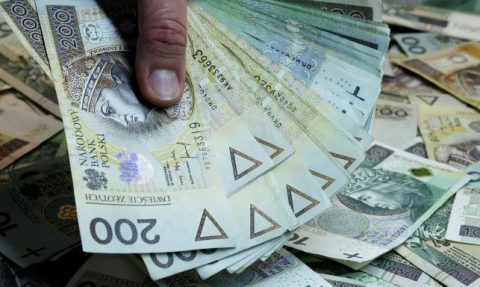 Мінімальна зарплата в Польщі на 2021 рік. З’явилися перші цифри