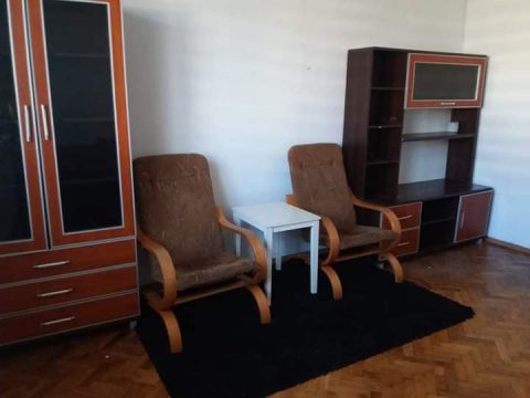 Do wynajęcia od listopada mieszkanie 2 pokojowe.