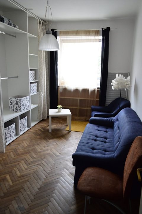 Здам кімнату не прохідну в Врашаве.Кауции немає!!!