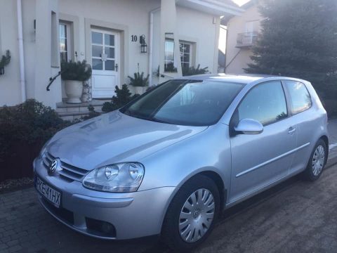 Sprzedam golfa V z polskiego salonu do końca serwis Volkswagen